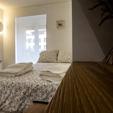 Apartamento Con Terraza 公寓 *