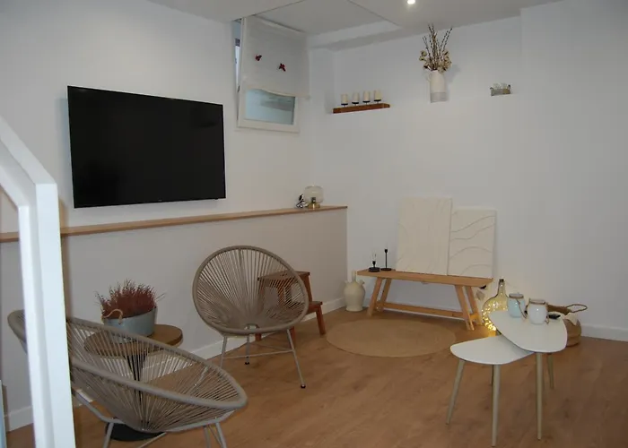 Con Terraza Apartment *